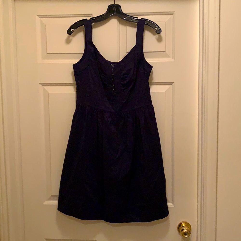 Diane Avon Furstenberg navy dress with pockets. Size 10